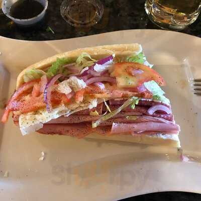 Augy's Restaurant & Pizza