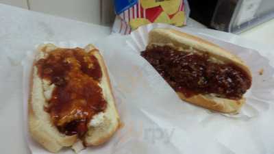 Gus's Hot Dogs