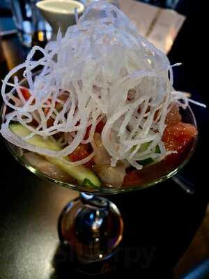 Wave Sushi Island Grill