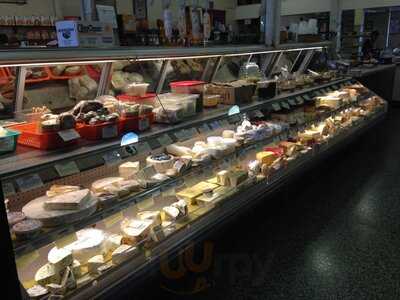 Ratto's International Market & Deli