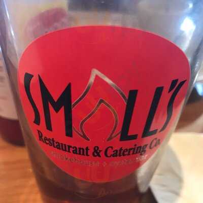 Small's Smokehouse & Oyster Bar
