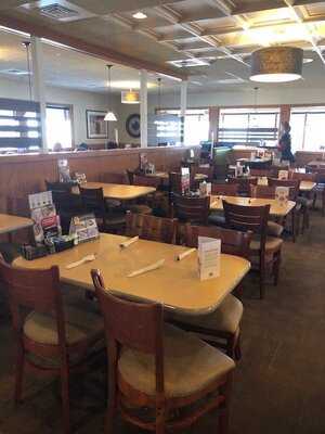 Perkins Restaurant & Bakery