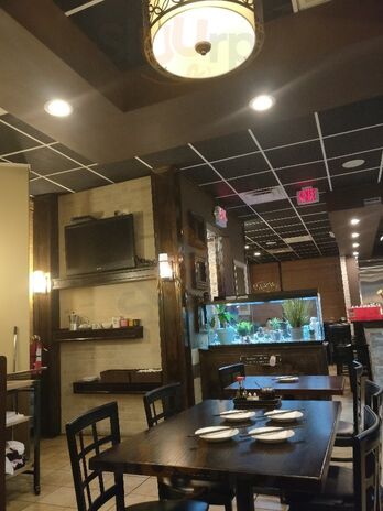 Chopstix Viet Bistro