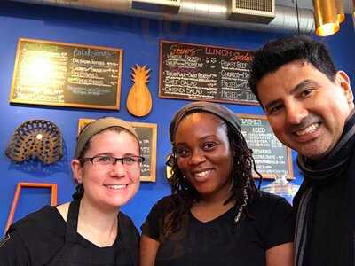 Square 1 Community Eatery