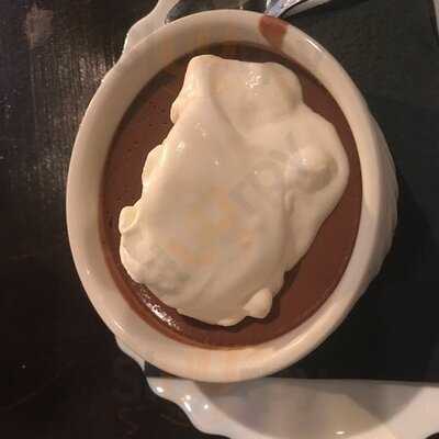 Clementine's At Riverview