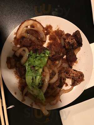 Yu-mi Sushi Japanese Restaurant