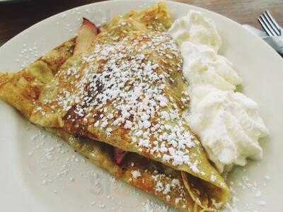 Bradbury's Espresso & Crepes