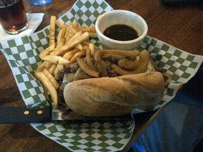 Waddell's Neighborhood Pub & Grill