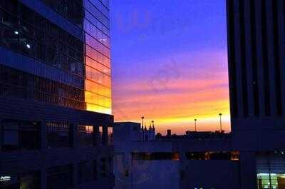 Sip Whiskey & Wine Bar