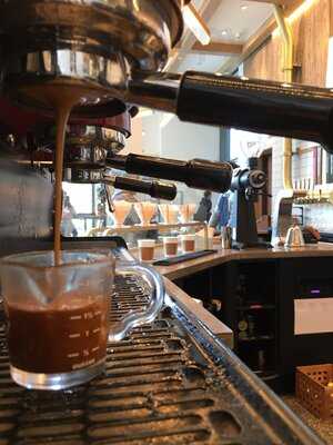 Commonwealth Joe Coffee Roasters