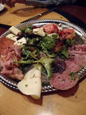 Sciortinos Trattoria & Pizzeria