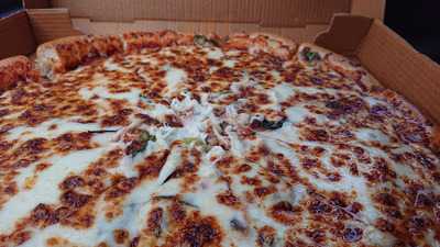 Old School Pizza Tavern