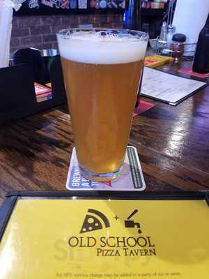 Old School Pizza Tavern