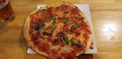 Pete's New Haven Style Apizza