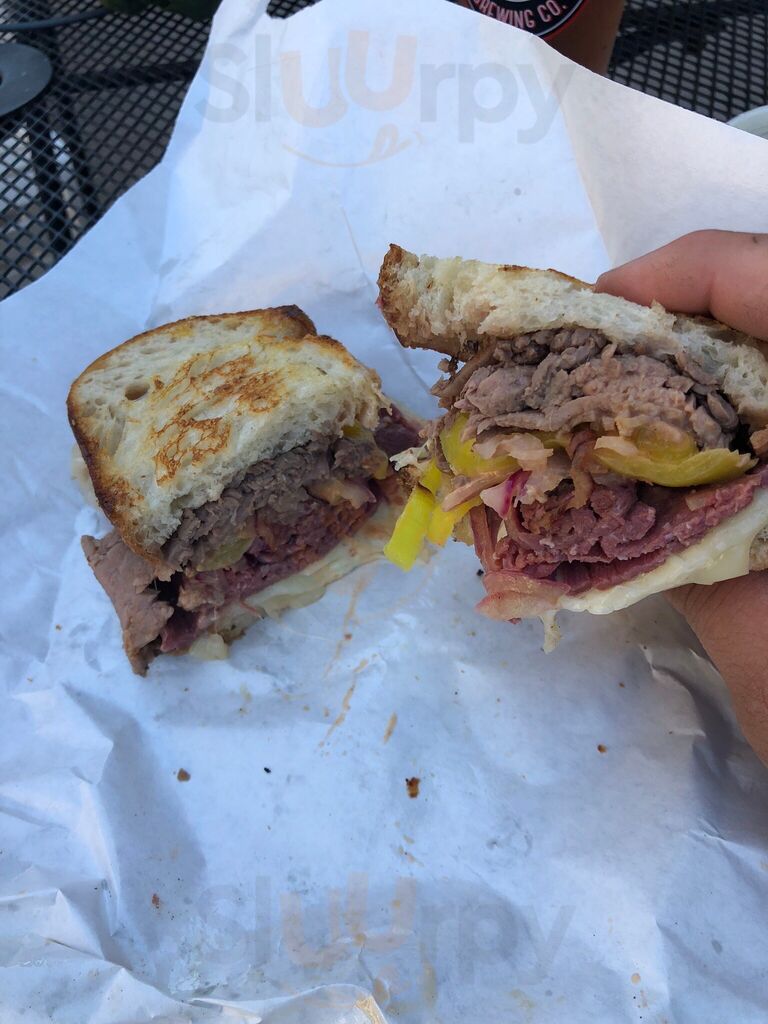 Canal Street Arcade And Deli
