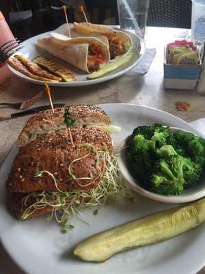 The Big Chill & Grill