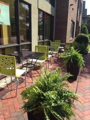 Shiki Thai And Sushi