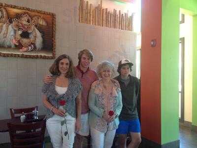 Shiki Thai And Sushi