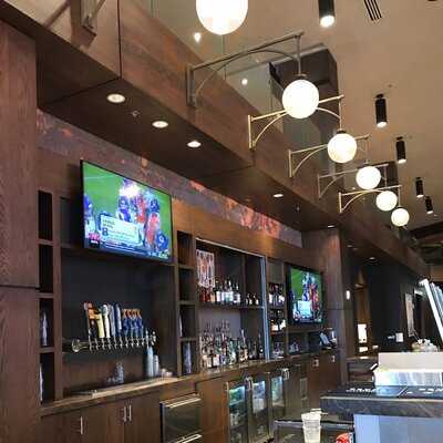 Mountain Pass Sports Bar