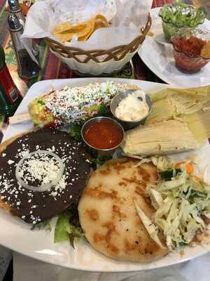 El Chapin Restaurante