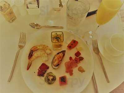 Champagne Sunday Brunch