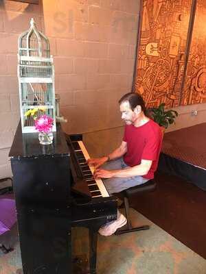 Adelle's Ice Cream Creperie