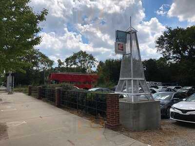 Adelle's Ice Cream Creperie