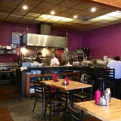 Lama Bean's Cafe