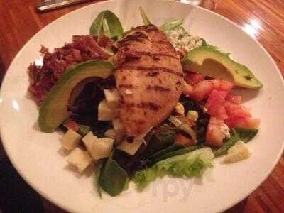 The Cafe Restaurant At Doubletree By Hilton