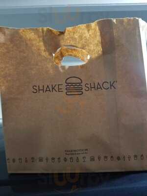 Shake Shack Staten Island Mall - New Springville