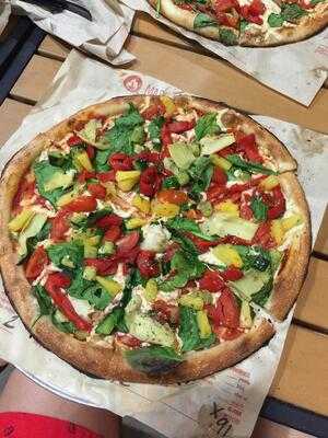 Blaze Pizza