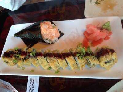 Hook's Sushi Bar & Thai Food