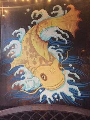 Hook's Sushi Bar & Thai Food