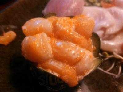 Hook's Sushi Bar & Thai Food