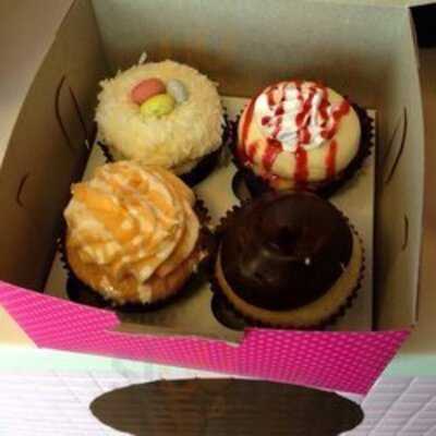 Smallcakes Cupcakery Marietta