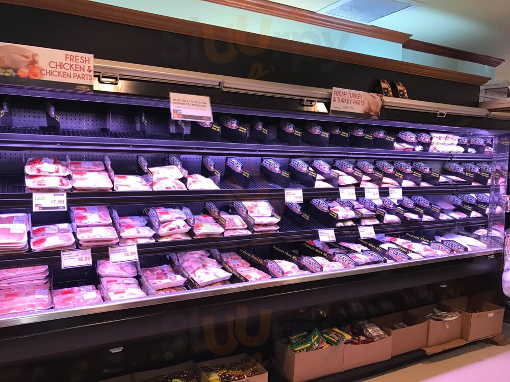 The Grove Kosher Market A Market Not A Restaurant