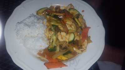 Purple International Bistro And Sushi