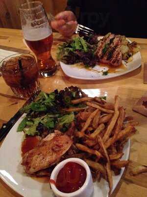 Off Broadway Drafthouse