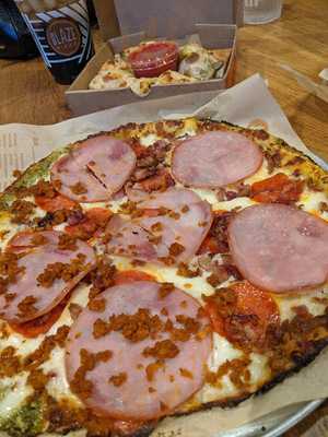 Blaze Pizza