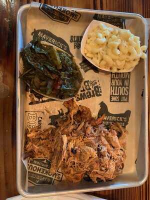 Maverick's Smokehouse & Taproom