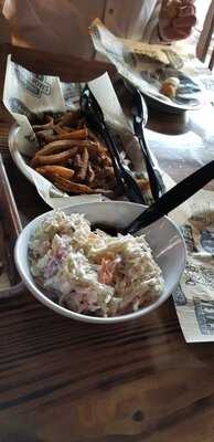 Maverick's Smokehouse & Taproom