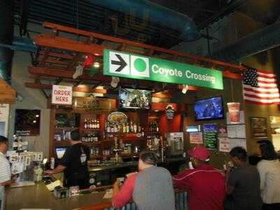 Moe's Original Bar B Que