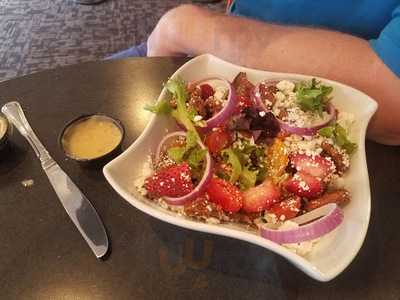 Casey's Sports Bar And Grill