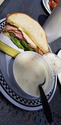 Heidi's Brooklyn Deli