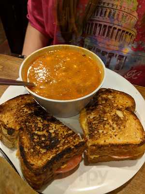 Taziki's Mediterranean Cafe - Lee Branch