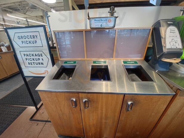 Wellspring Cafe @ Whole Foods Market