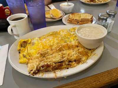 Terry's Breakfast & Lunch