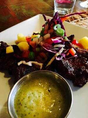 Umana Restaurant And Wine Bar