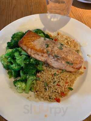 Bj's Restaurant & Brewhouse