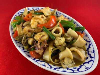 Sa-bai Thong Thai Cuisine